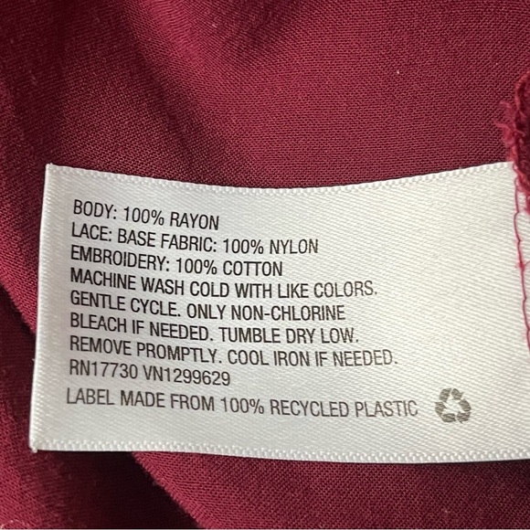 Vtg Y2k Retro Xhilaration Burgundy Lace Tunic Blouse Dark Coquette Preppy Boho L - Picture 8 of 11